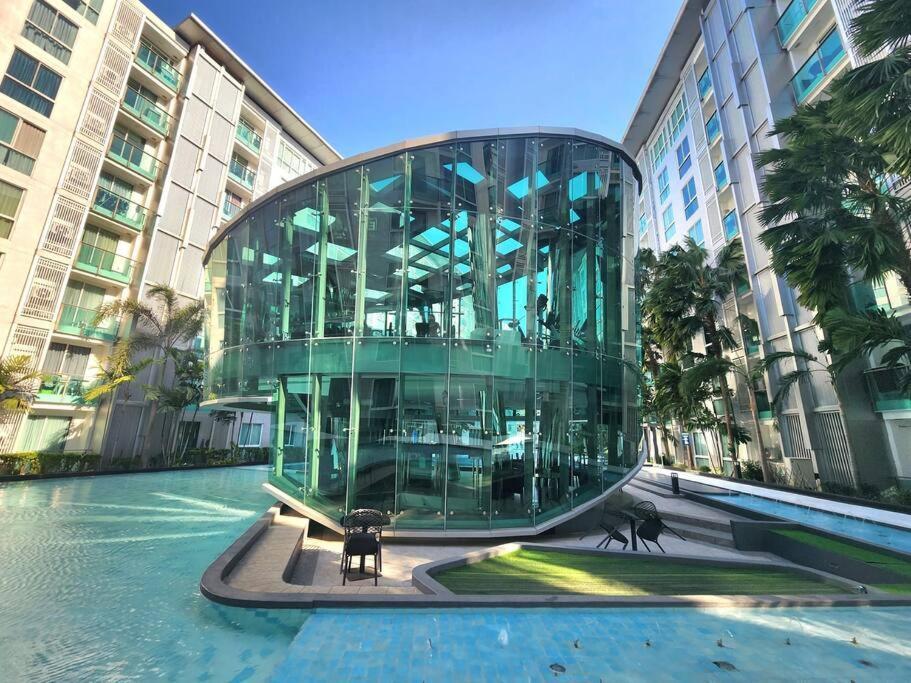 Apartment Modern In Downtown